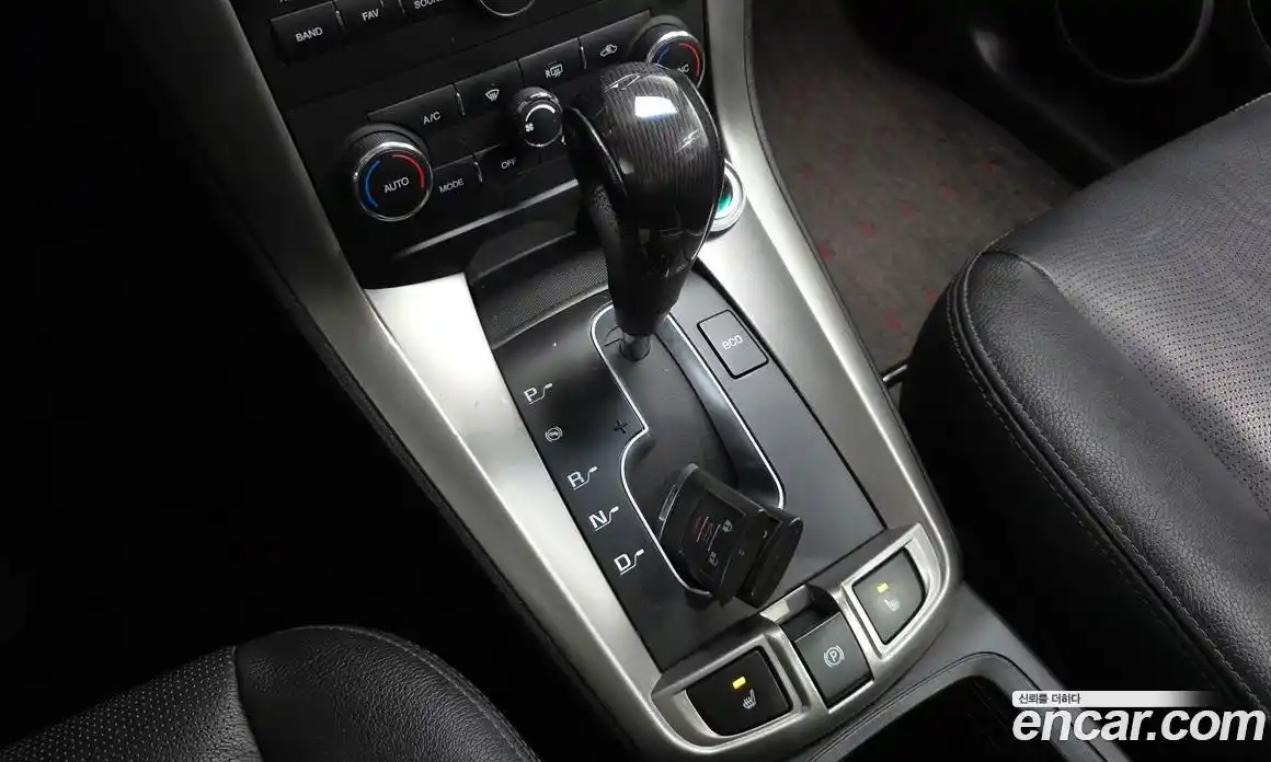 Chevrolet Captiva 2013 2.0 Автомат в Москве № 327178, фото 9