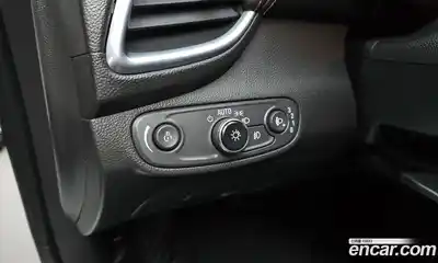 Chevrolet Trax 2019 1.4 Автомат в Москве № 332455, миниатюра 3