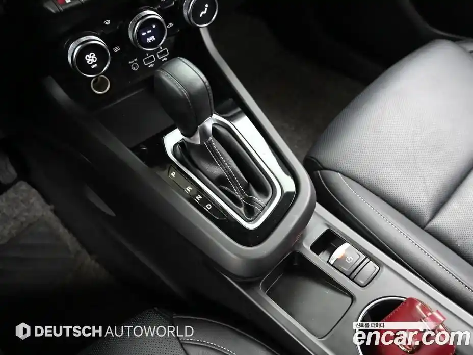 Renault XM3 2022 1.6 Автомат в Москве № 333774, фото 9