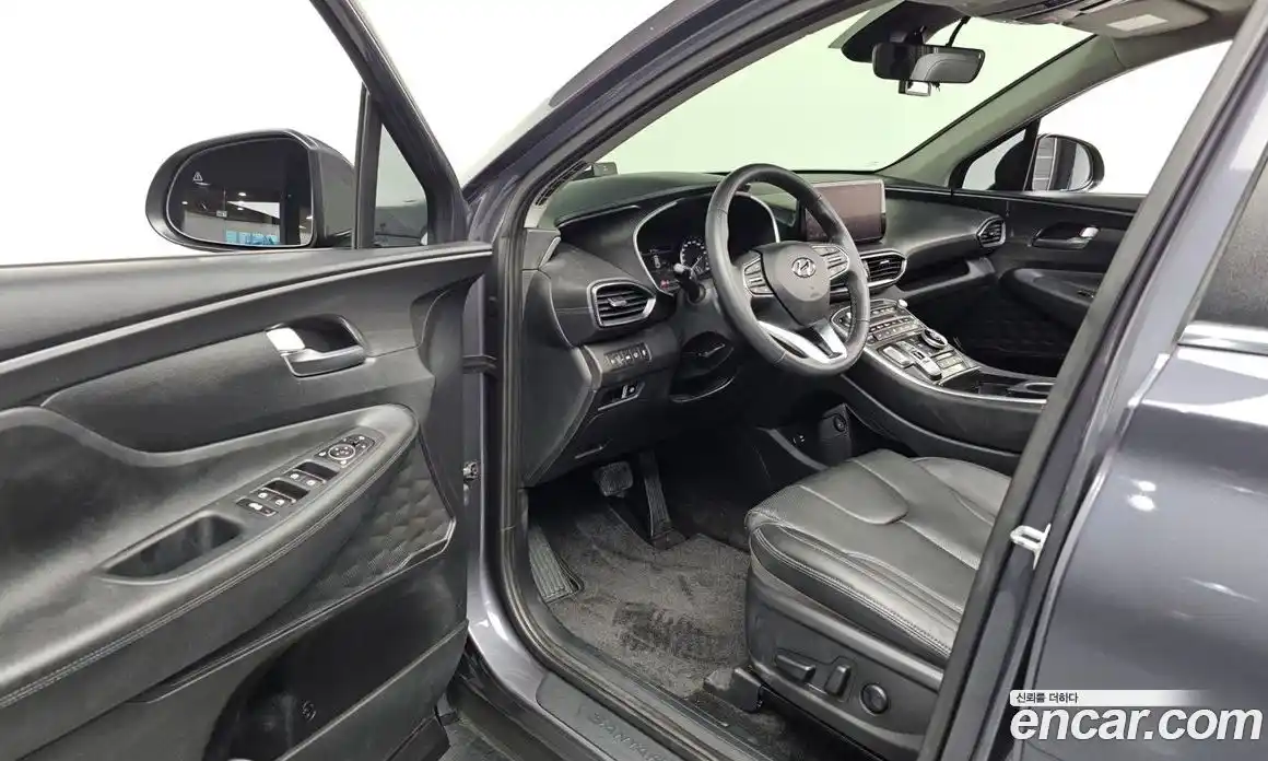 Hyundai Santa Fe 2023 2.5 Автомат в Москве № 335663, фото 14