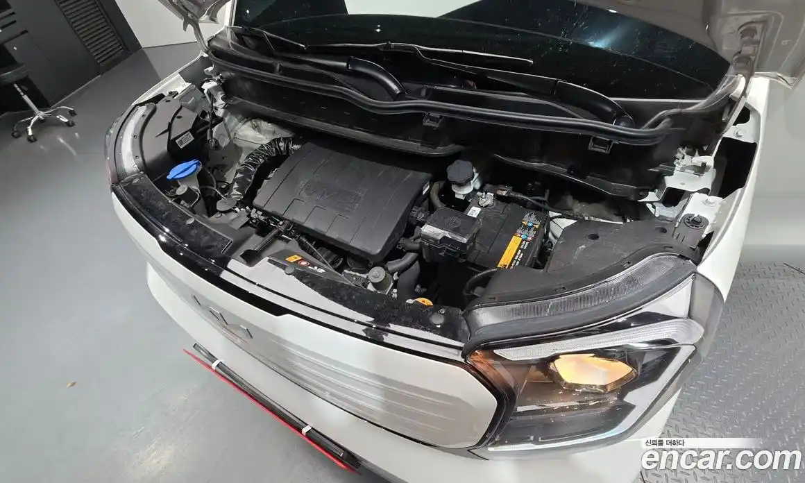 Kia Ray 2023 1.0 Автомат в Москве № 338491, фото 8