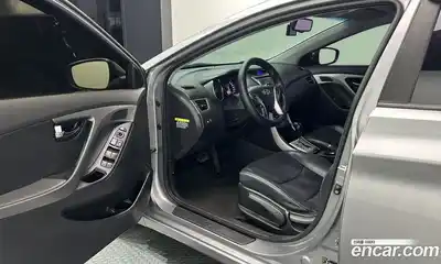 Hyundai Avante 2012 1.6 Автомат в Москве № 3463, миниатюра 11