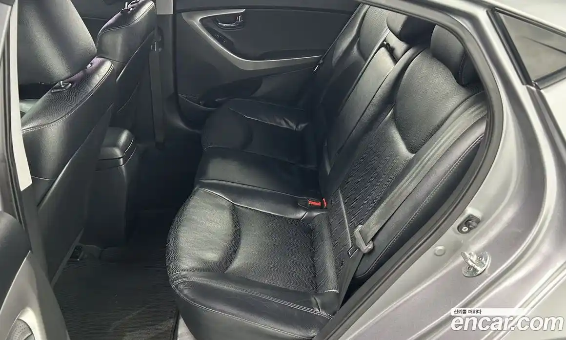 Hyundai Avante 2012 1.6 Автомат в Москве № 3463, фото 12