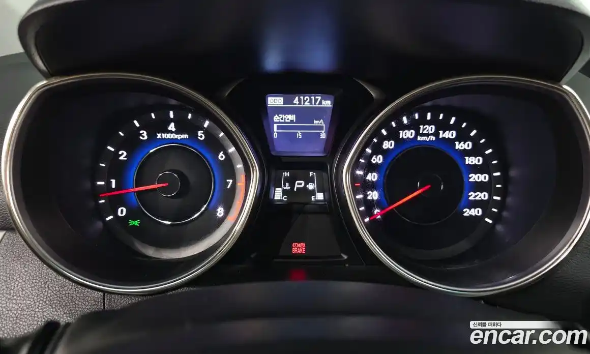 Hyundai Avante 2012 1.6 Автомат в Москве № 3463, фото 8