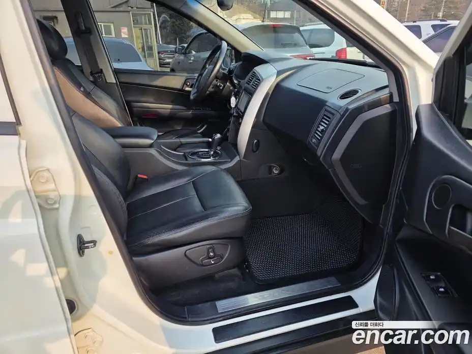 SsangYong Korando 2012 2.0 Автомат в Москве № 35645, фото 8