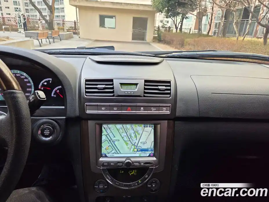 SsangYong Rexton 2013 2.0 Автомат в Москве № 35961, фото 13