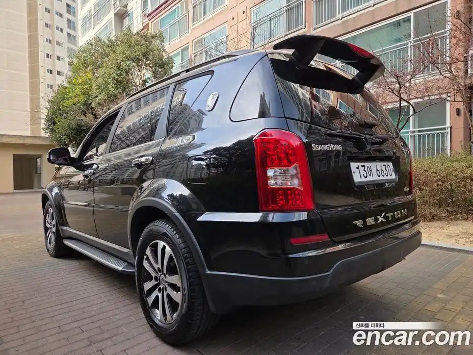SsangYong Rexton 2013 2.0 Автомат в Москве № 35961, фото 7