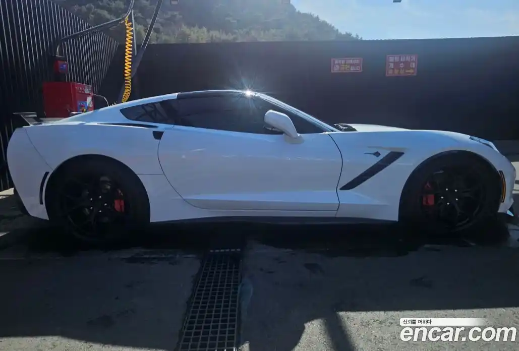 Chevrolet Corvette 2018 6.2 Автомат в Москве № 363795, фото 3