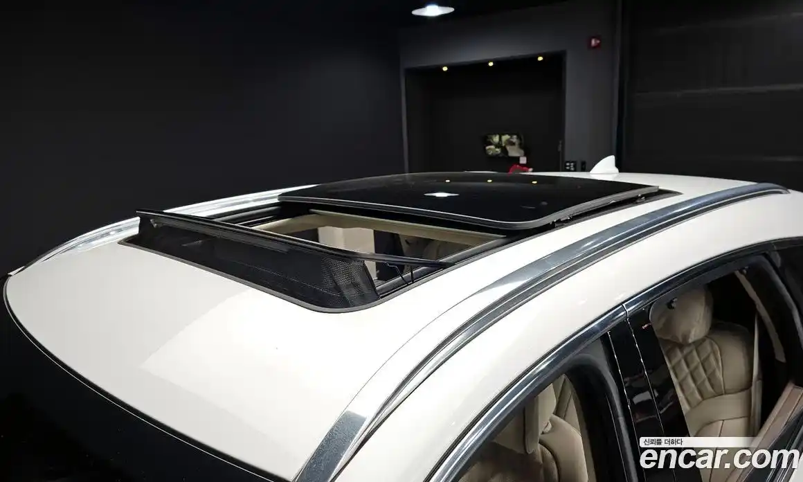 Genesis GV80 2022 2.5 Автомат в Москве № 364460, фото 17