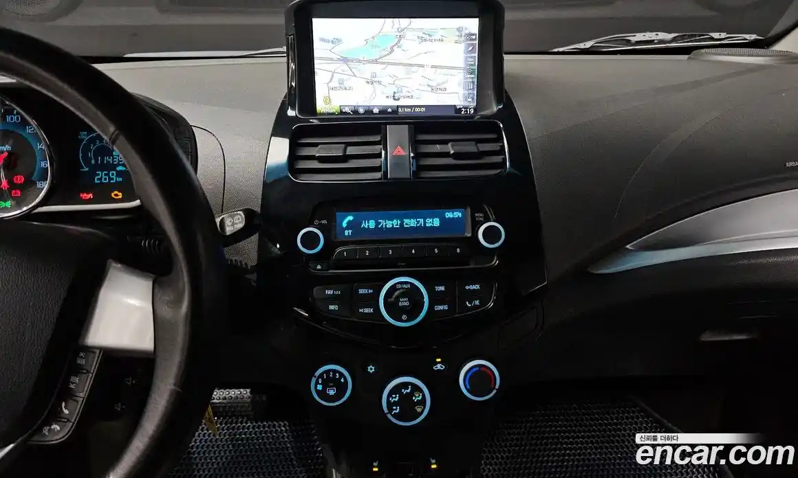 Chevrolet Spark 2014 1.0 Автомат в Москве № 371299, фото 15