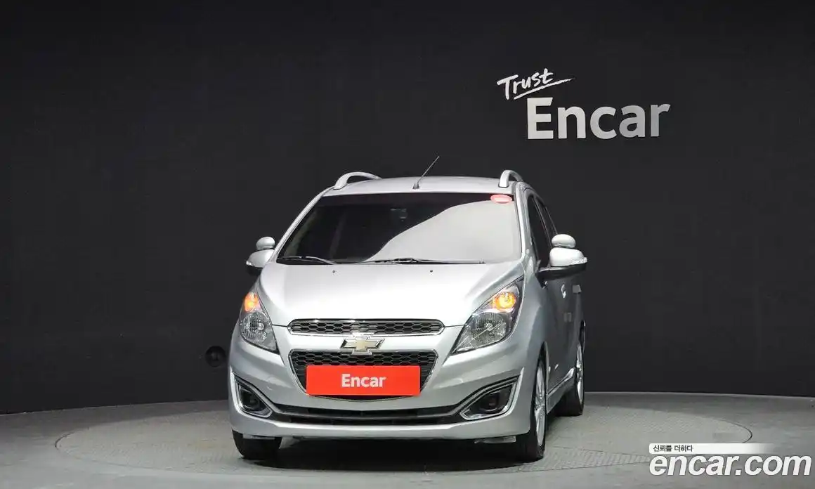 Chevrolet Spark 2014 1.0 Автомат в Москве № 371299, фото 3