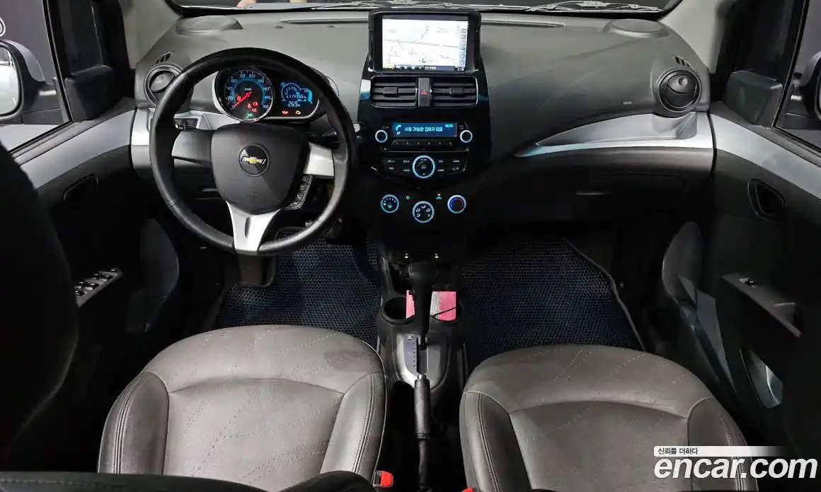 Chevrolet Spark 2014 1.0 Автомат в Москве № 371299, фото 7