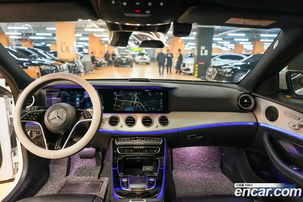 Mercedes-Benz E-Class 2021 2.0 Автомат в Москве № 372482, фото 15