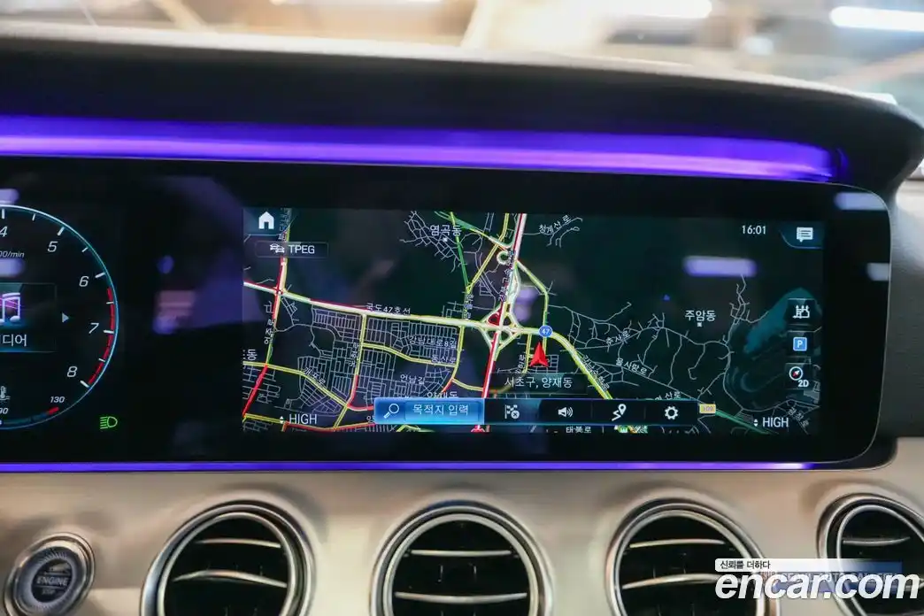 Mercedes-Benz E-Class 2021 2.0 Автомат в Москве № 372482, фото 3