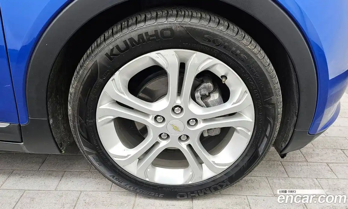 Chevrolet Bolt EV 2019 0.2 Автомат в Москве № 37638, фото 20