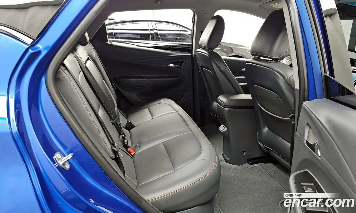 Chevrolet Bolt EV 2019 0.2 Автомат в Москве № 37638, фото 10