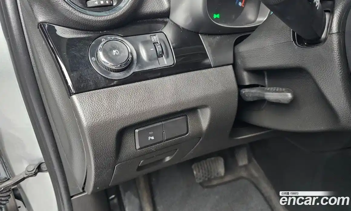 Chevrolet Orlando 2014 2.0 Автомат в Москве № 37803, фото 17