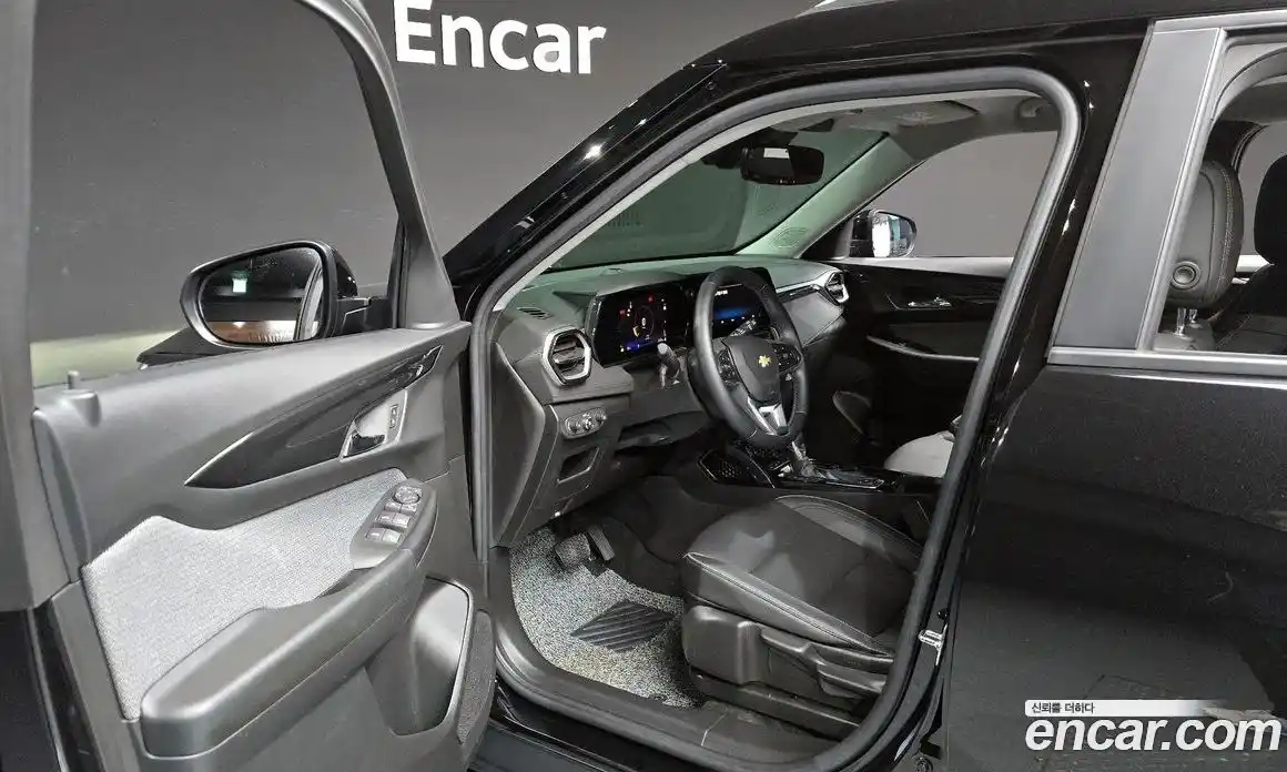 Chevrolet TrailBlazer 2024 1.3 Автомат в Москве № 37832, фото 1