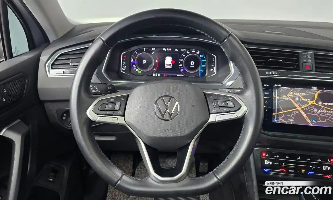 Volkswagen Tiguan 2022 2.0 Автомат в Москве № 383022, фото 13