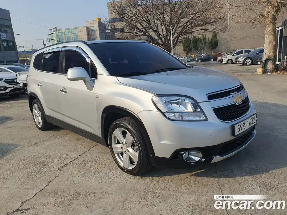 Chevrolet Orlando 2013 2.0 Автомат в Москве № 38321, фото 3