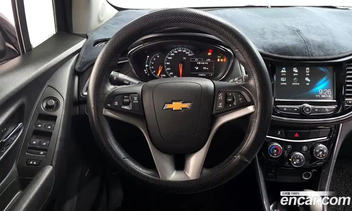 Chevrolet Trax 2017 1.6 Автомат в Москве № 38466, фото 13