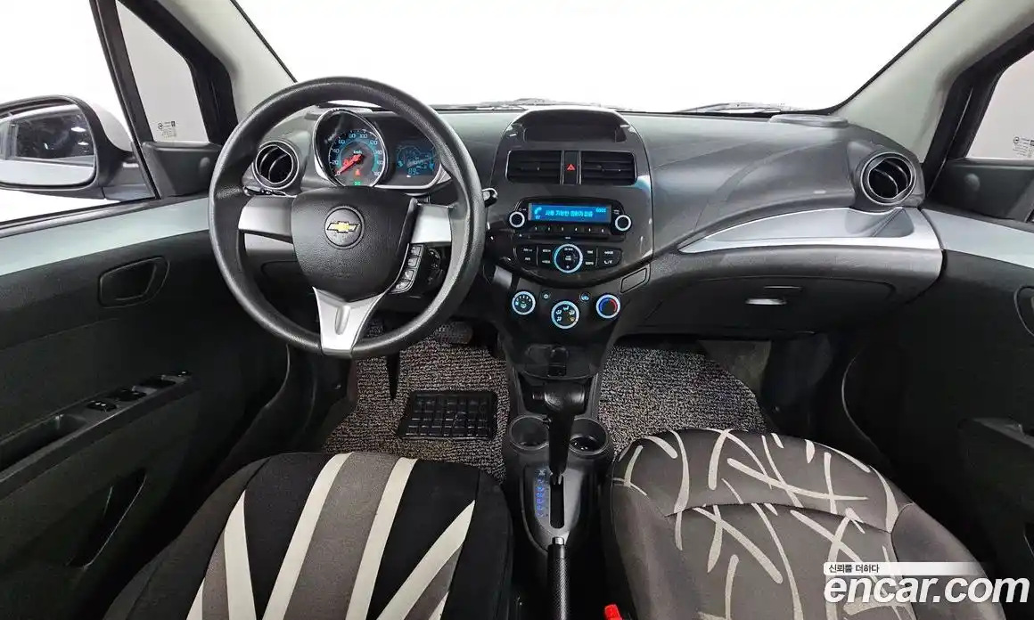 Chevrolet Spark 2014 1.0 Автомат в Москве № 39040, фото 13