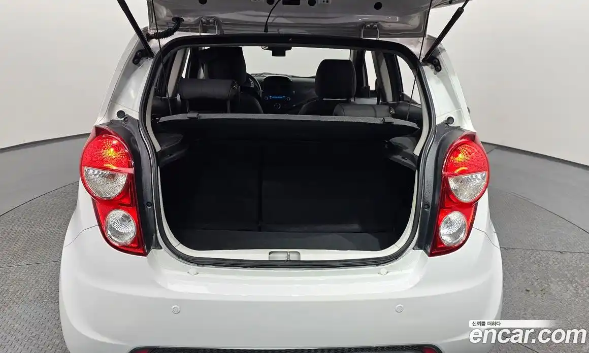 Chevrolet Spark 2014 1.0 Автомат в Москве № 39040, фото 4