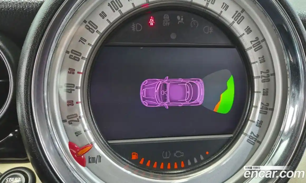 Mini Coupe 2012 1.6 Автомат в Москве № 395079, фото 11