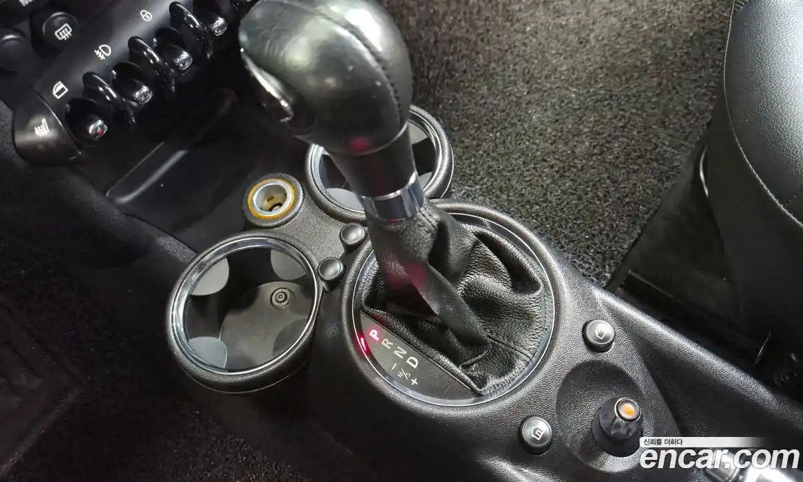 Mini Coupe 2012 1.6 Автомат в Москве № 395079, фото 9