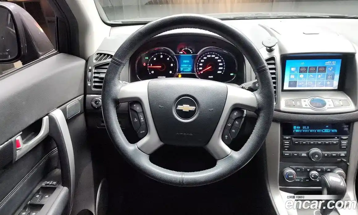 Chevrolet Captiva 2014 2.0 Автомат в Москве № 39525, фото 16