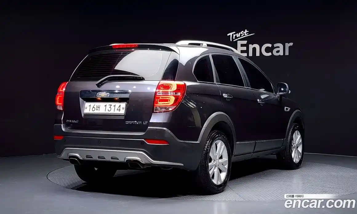 Chevrolet Captiva 2014 2.0 Автомат в Москве № 39525, фото 17