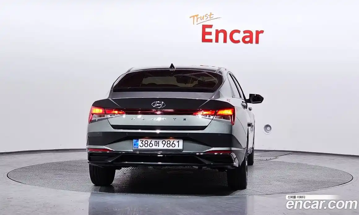 Hyundai Avante 2023 1.6 Автомат в Москве № 397450, фото 4