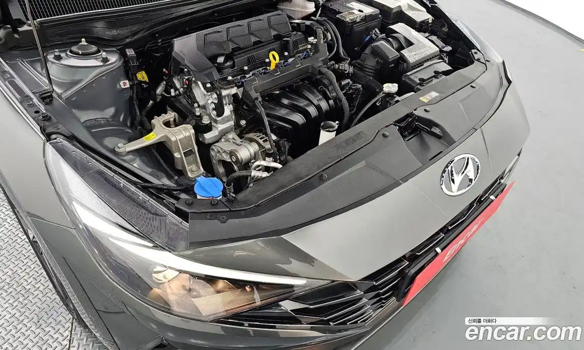 Hyundai Avante 2023 1.6 Автомат в Москве № 397450, фото 6