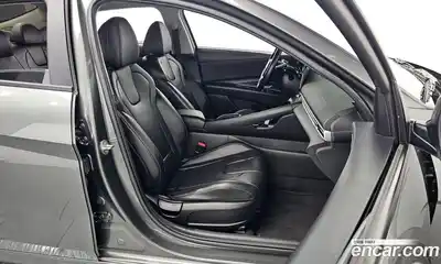 Hyundai Avante 2023 1.6 Автомат в Москве № 397450, миниатюра 10