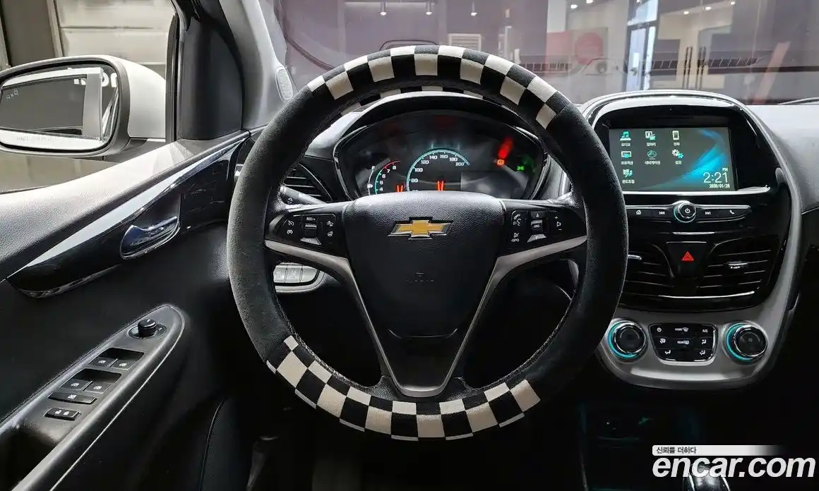 Chevrolet Spark 2017 1.0 Автомат в Москве № 40665, фото 16