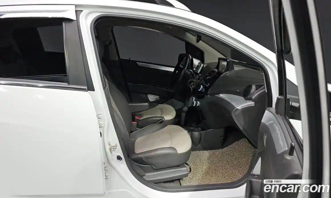 Chevrolet Spark 2012 1.0 Автомат в Москве № 41009, фото 19