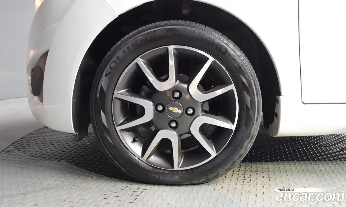 Chevrolet Spark 2012 1.0 Автомат в Москве № 41009, фото 8