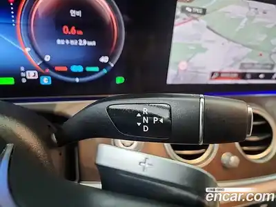 Mercedes-Benz E-Class 2023 1.9 Автомат в Москве № 411844, миниатюра 8