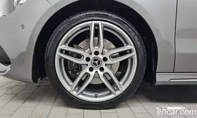 Mercedes-Benz CLA-Class 2018 2.0 Автомат в Москве № 412589, миниатюра 5