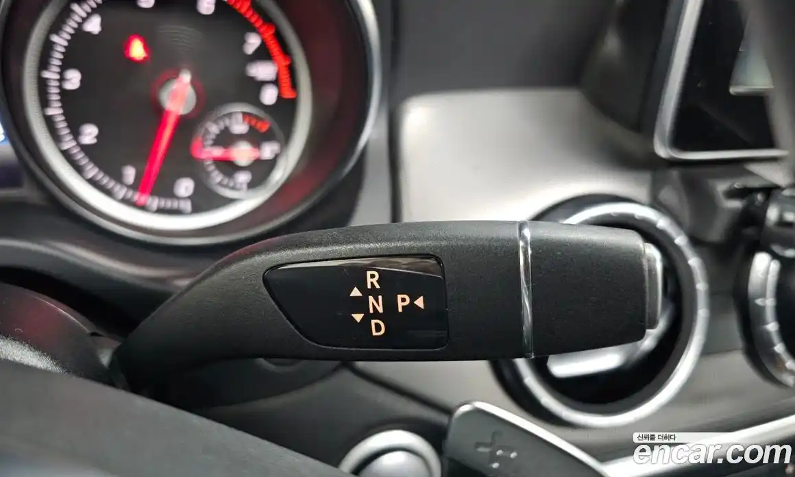 Mercedes-Benz CLA-Class 2018 2.0 Автомат в Москве № 412589, фото 9