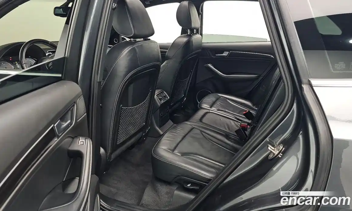 Audi SQ5 2015 3.0 Автомат в Москве № 414878, фото 12