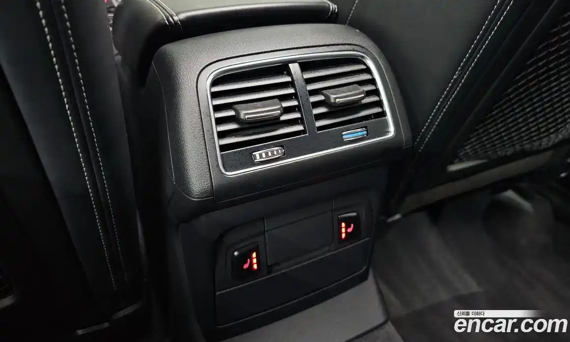 Audi SQ5 2015 3.0 Автомат в Москве № 414878, фото 19