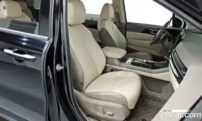 Kia Canival 2024 3.5 Автомат в Москве № 4411, миниатюра 4