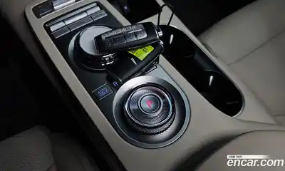 Genesis GV70 2024 2.5 Автомат в Москве № 4514, миниатюра 3