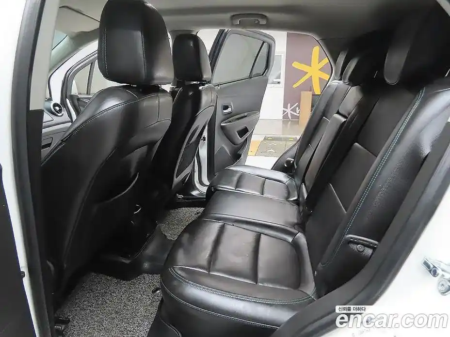 Chevrolet Trax 2015 1.4 Автомат в Москве № 452460, фото 10
