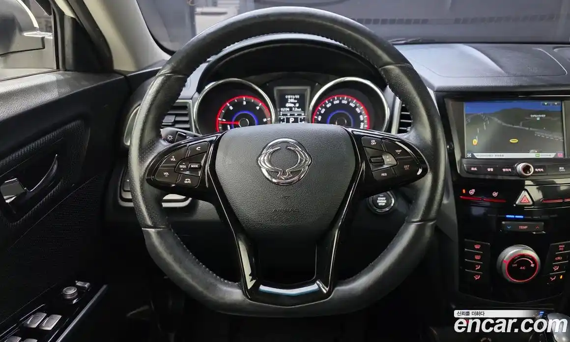 SsangYong TIBOLI 2018 1.6 Автомат в Москве № 453676, фото 13