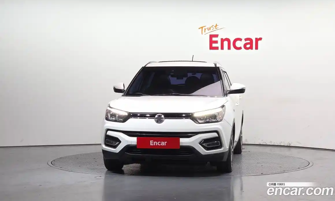 SsangYong TIBOLI 2018 1.6 Автомат в Москве № 453676, фото 3