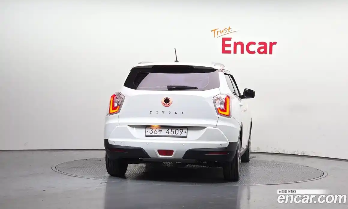 SsangYong TIBOLI 2018 1.6 Автомат в Москве № 453676, фото 4