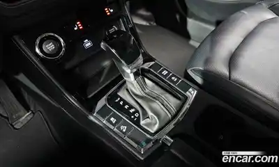 SsangYong Korando 2019 1.6 Автомат в Москве № 454075, миниатюра 9