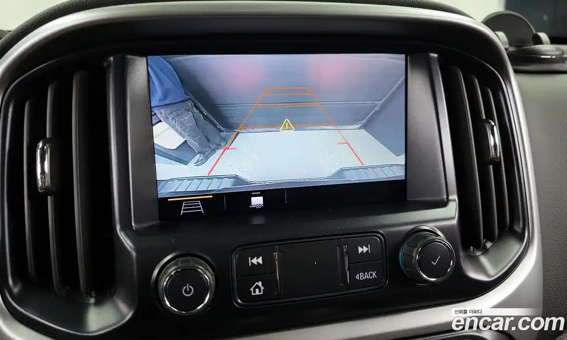 Chevrolet Colorado 2020 3.6 Автомат в Москве № 454944, фото 16